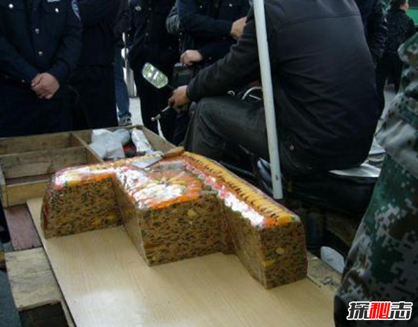 切糕事件是怎么回事?湖南岳陽(yáng)賣(mài)出天價(jià)切糕(總價(jià)值16萬(wàn))