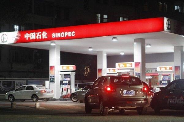 加油站鬧鬼事件視頻、圖片 揭秘加油站鬧鬼事件是真的嗎